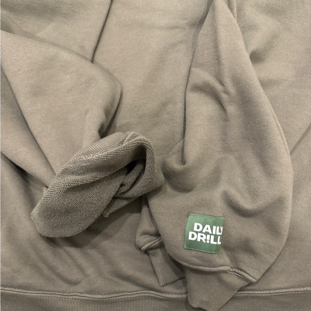 Daily Drills Lodge Sweatshirt size L/XL